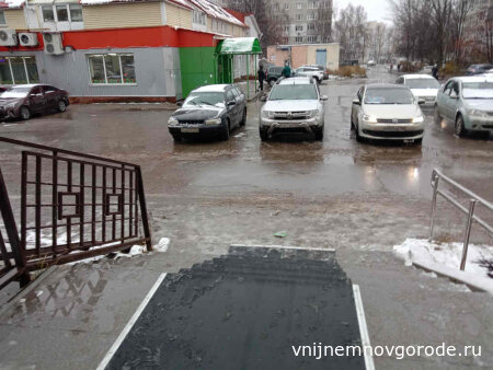 Вход на почту ул. Бринского в Верхних Печерах